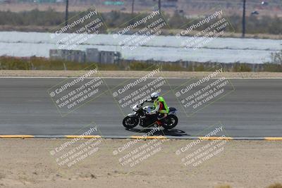 media/Feb-23-2023-Racers Edge (Thu) [[45c9a79e62]]/B Group/Session 2 (Turn 14)/